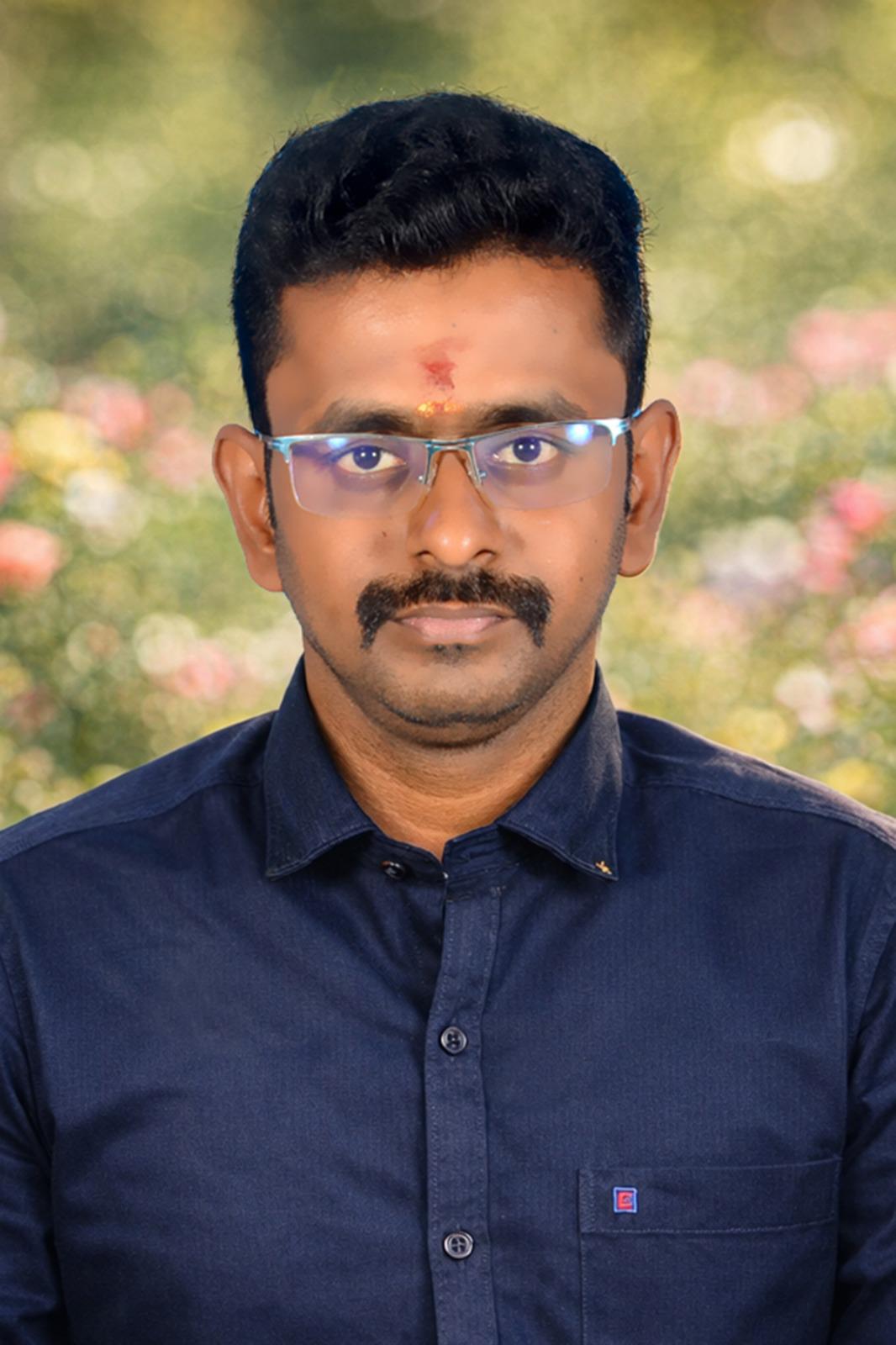 Groom Image